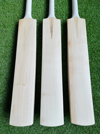 Plain Sachin Tendulkar Profile Cricket Bat |  Grade 2 | Extra Low Middle