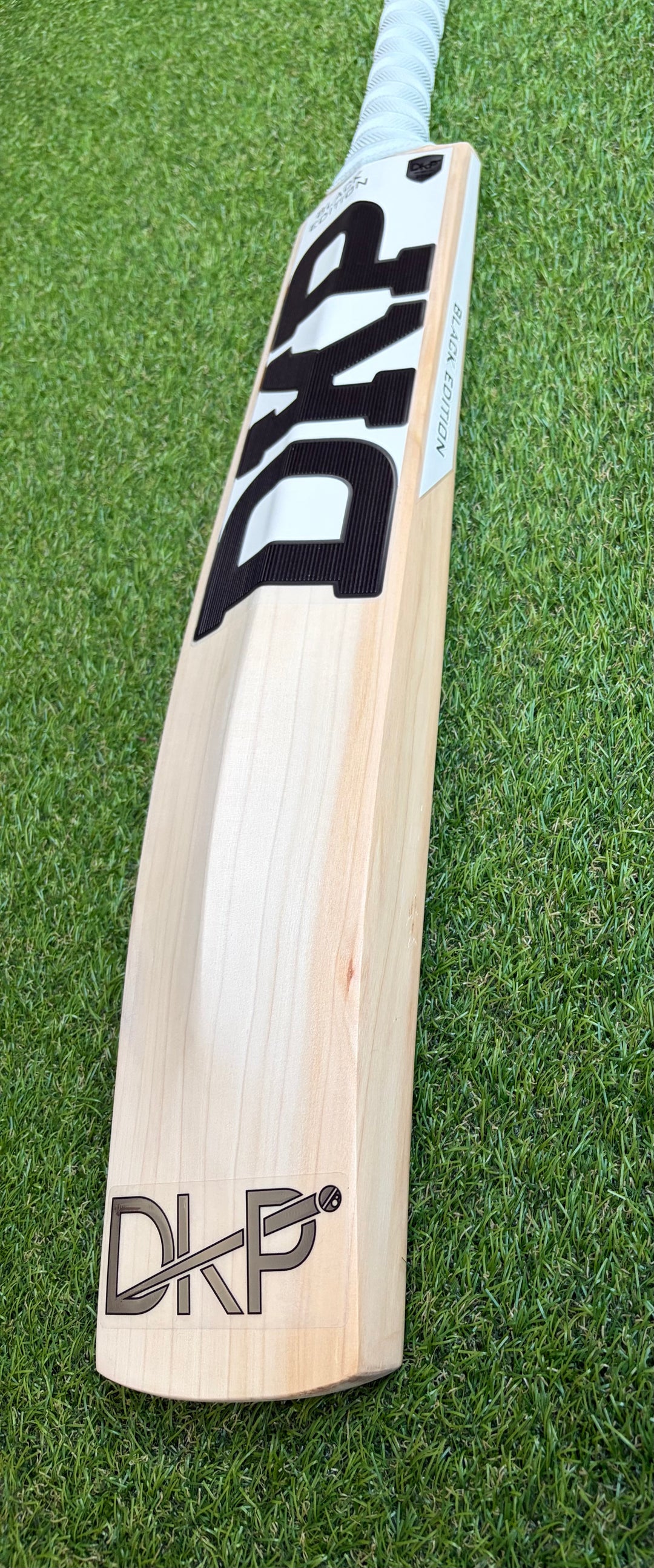 DKP Black Edition Cricket Bat | Size 5