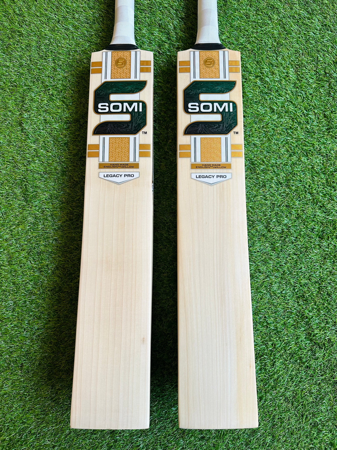 Somi Legacy Pro Cricket Bat