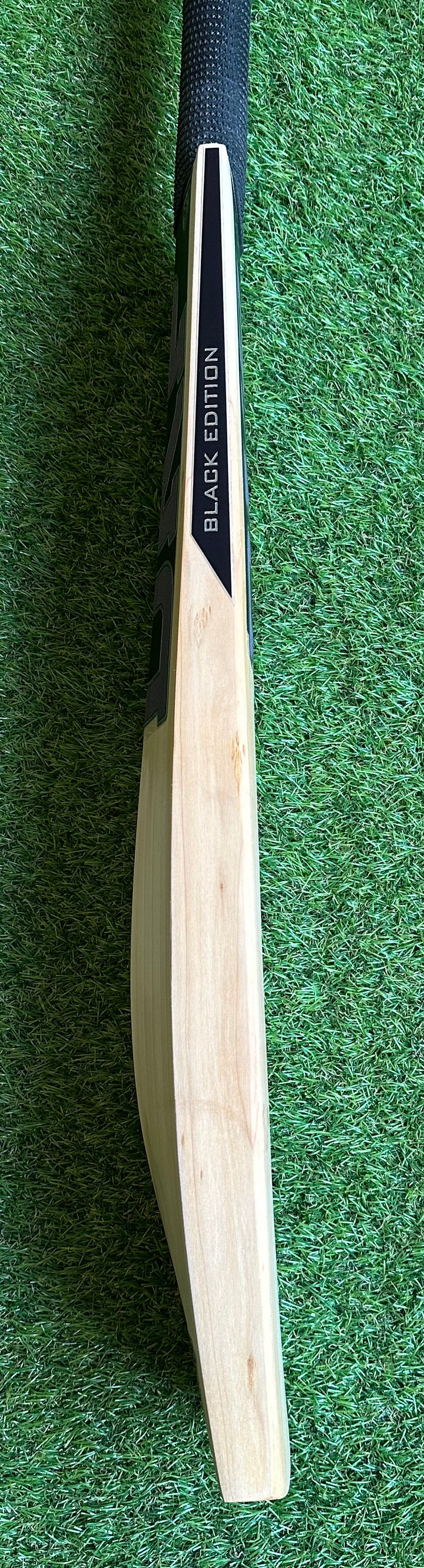 DKP Black Edition Cricket Bat | Harrow Size