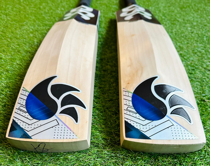 DSC Blak 330 Cricket Bat | 40mm Edges