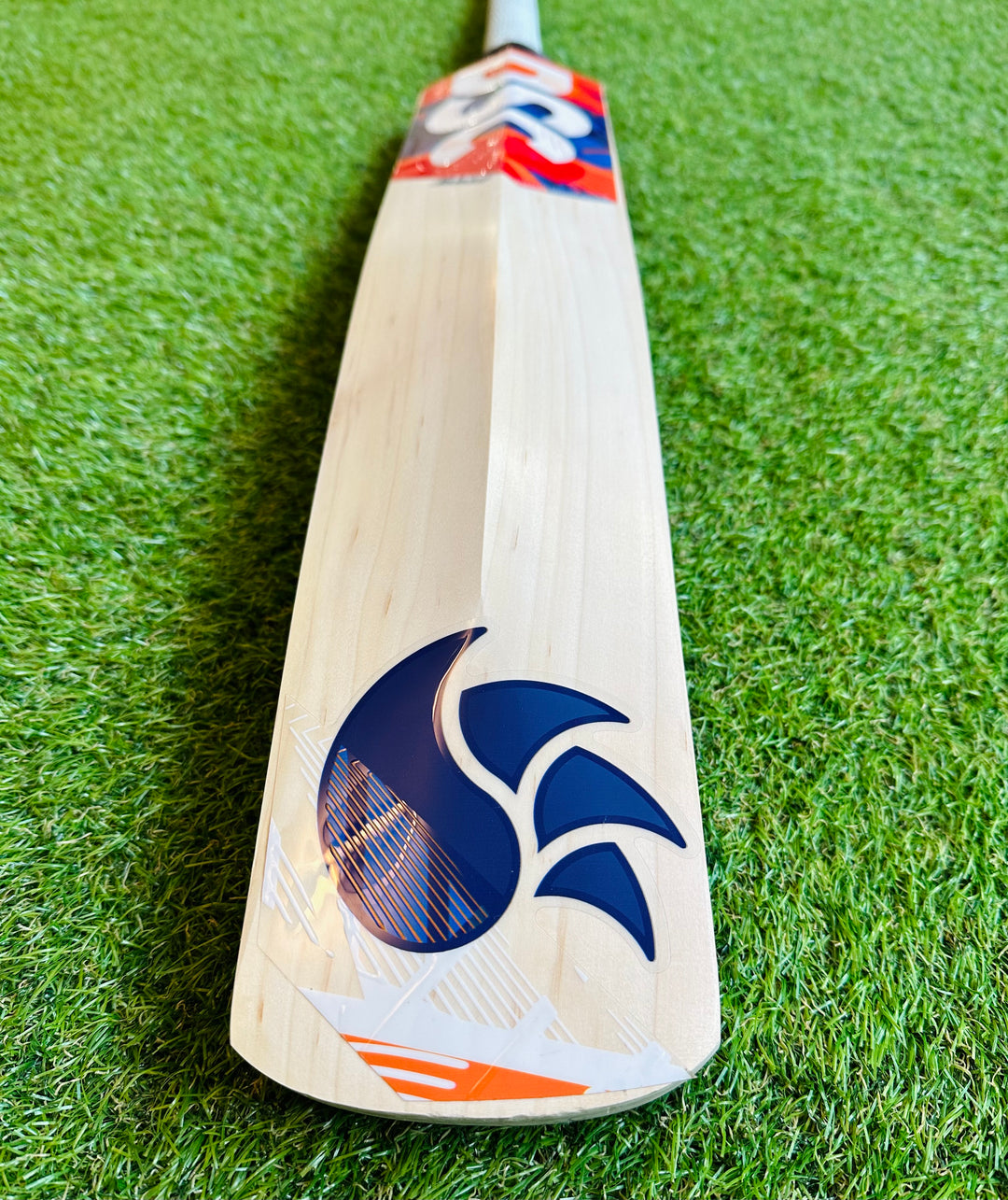 DSC Krunch 5.0 Cricket Bat