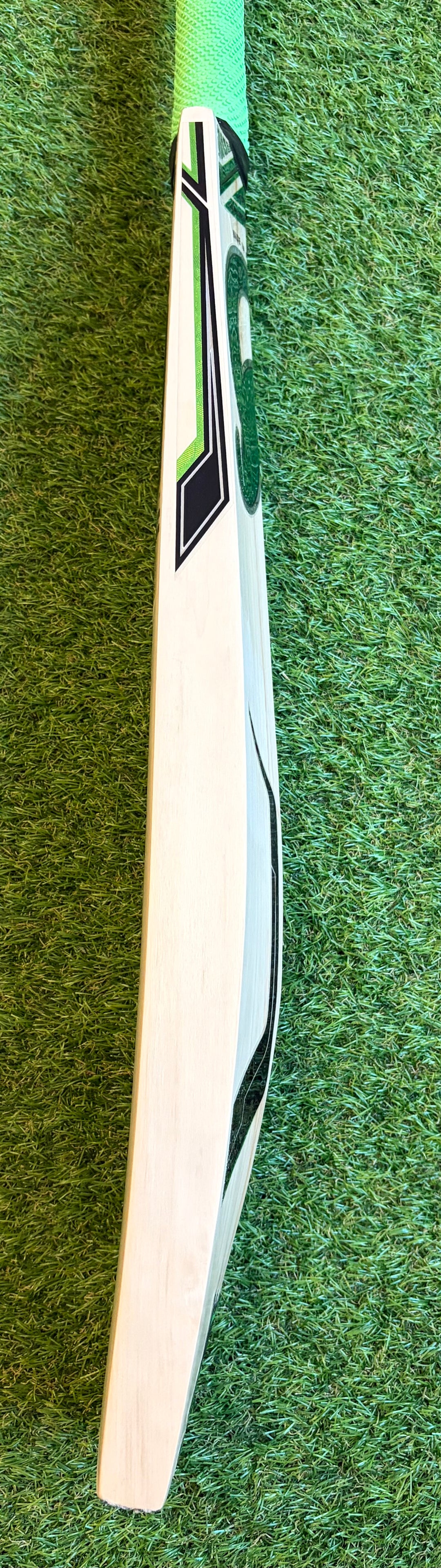 CA BA 56 Cricket Bat | Harrow Size