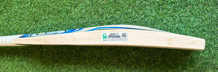 CA 17 Gold Cricket Bat