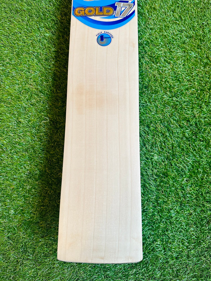 CA 17 Gold Cricket Bat