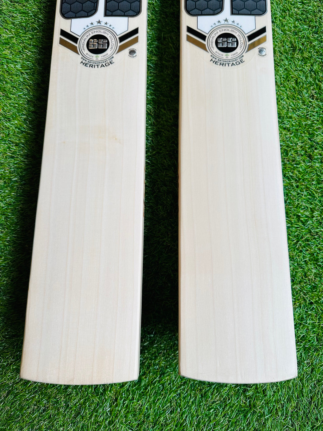 SS Ton Heritage Edition Cricket Ba