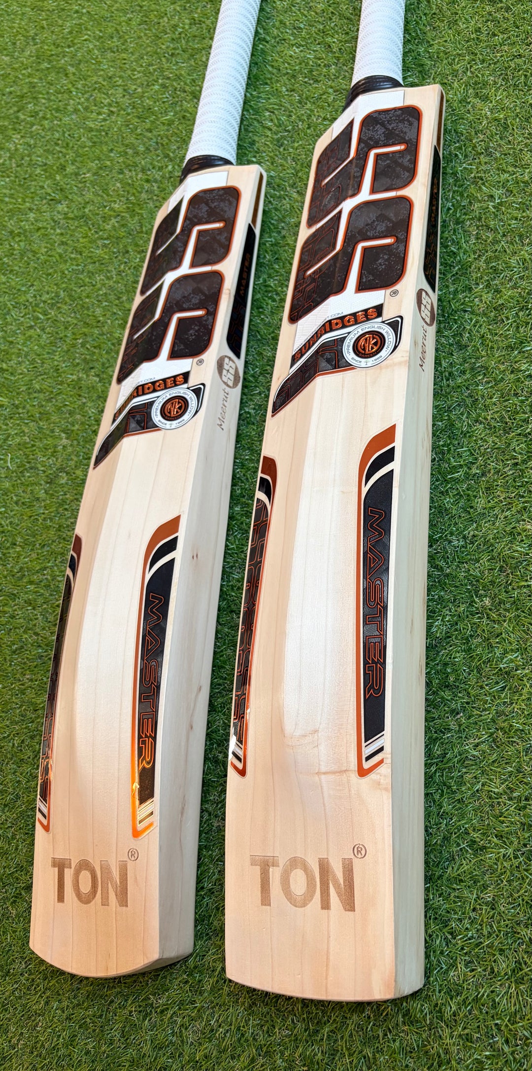 SS TON Master Pro 7000 Cricket Bat | Long Blade | 40mm Edges