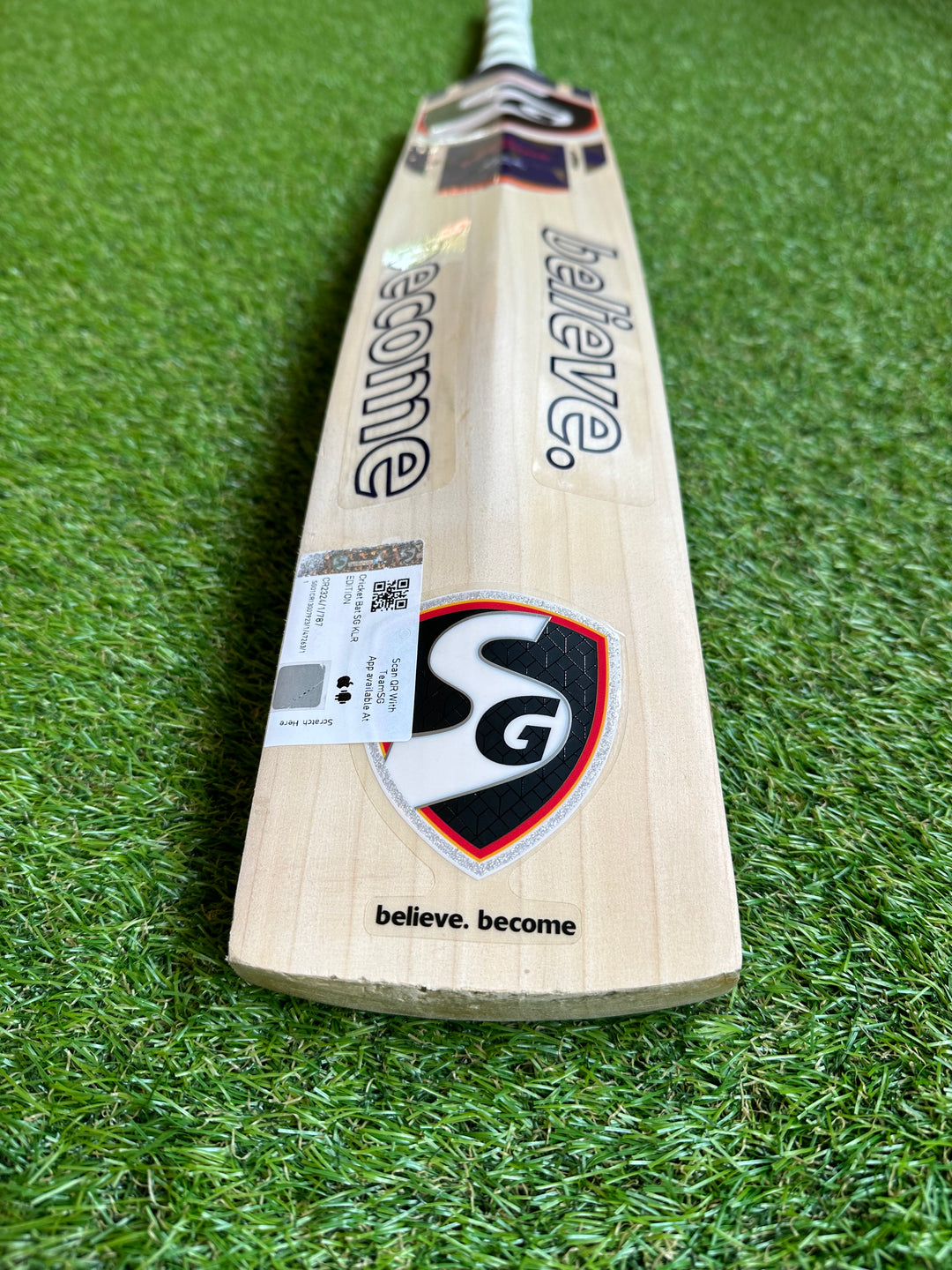 SG KLR Player Issue Cricket Bat 