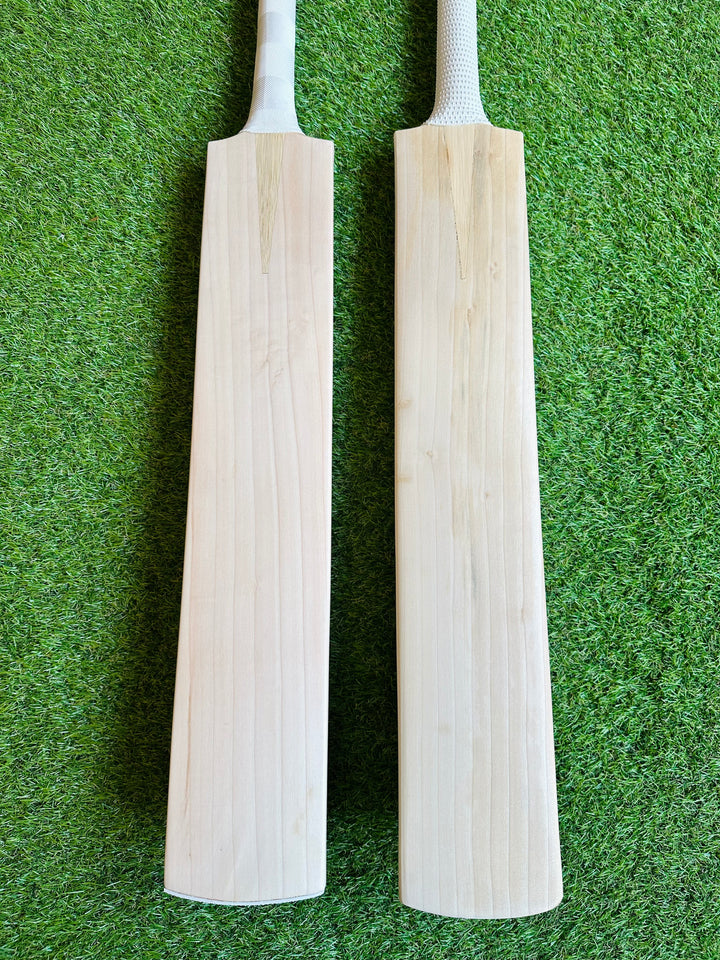 Plain Grade 1 English Willow Cricket Bat | Long Handle