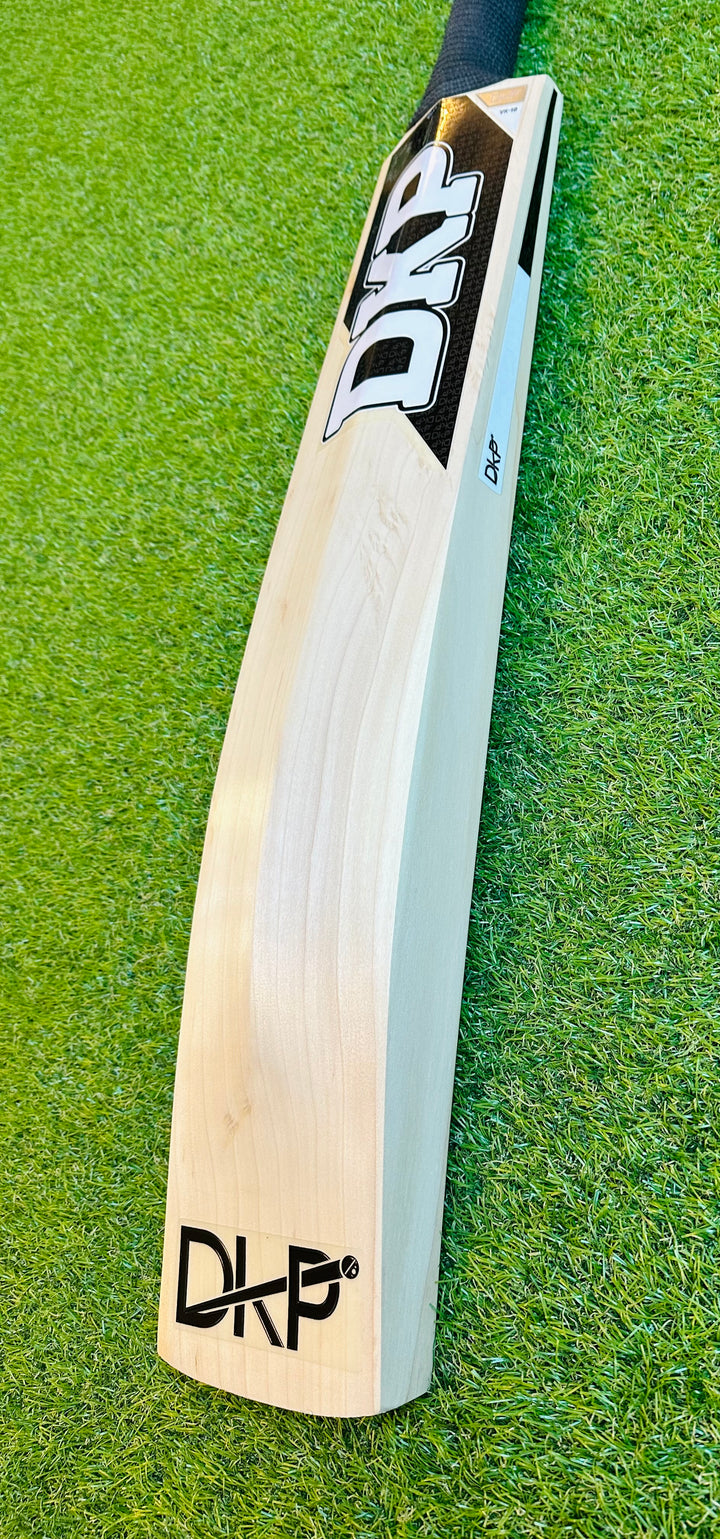 DKP VK-18 Cricket Bat | Players Grade | 40mm Edges