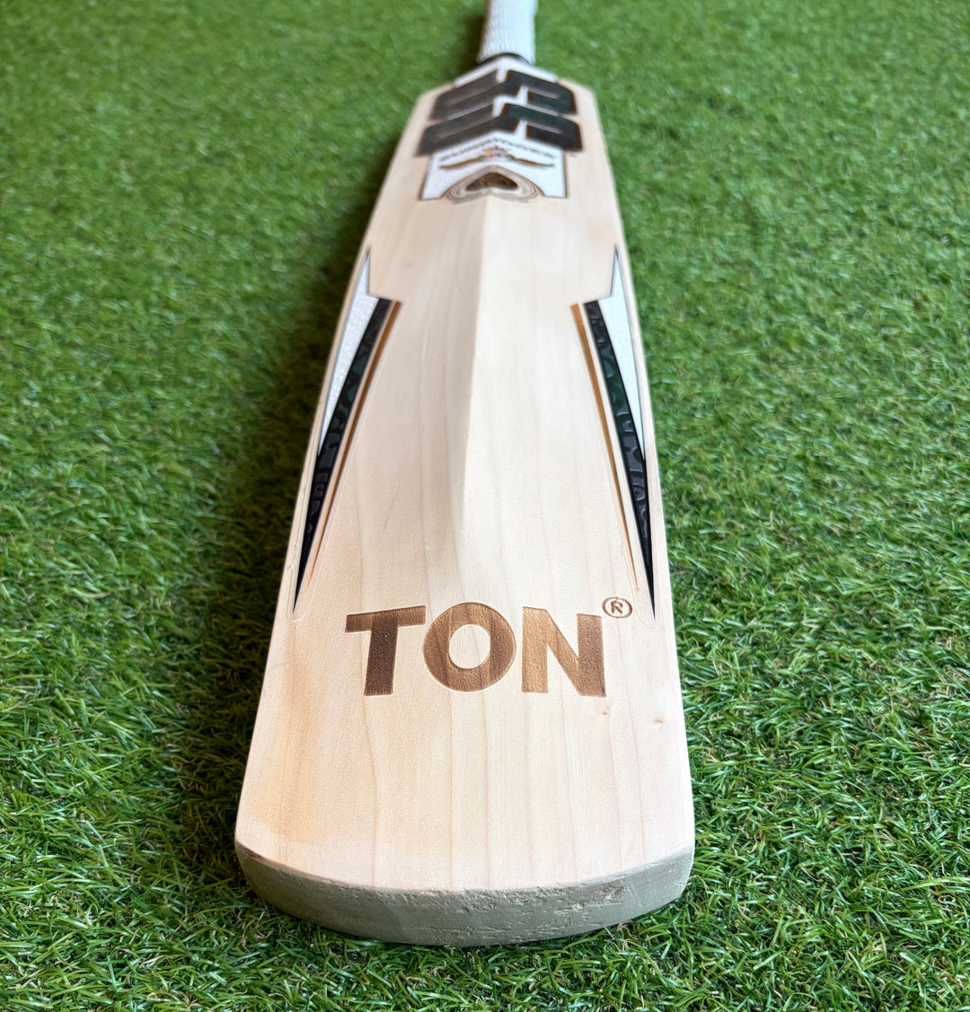 SS TON Smacker Signature Cricket Bat