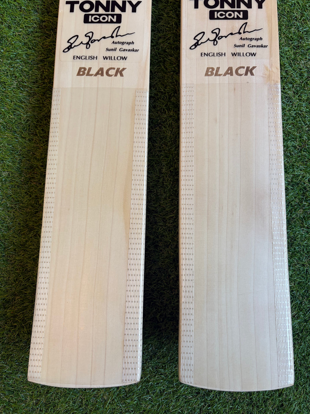 SG Sunny Tonny Black Icon Cricket Bat