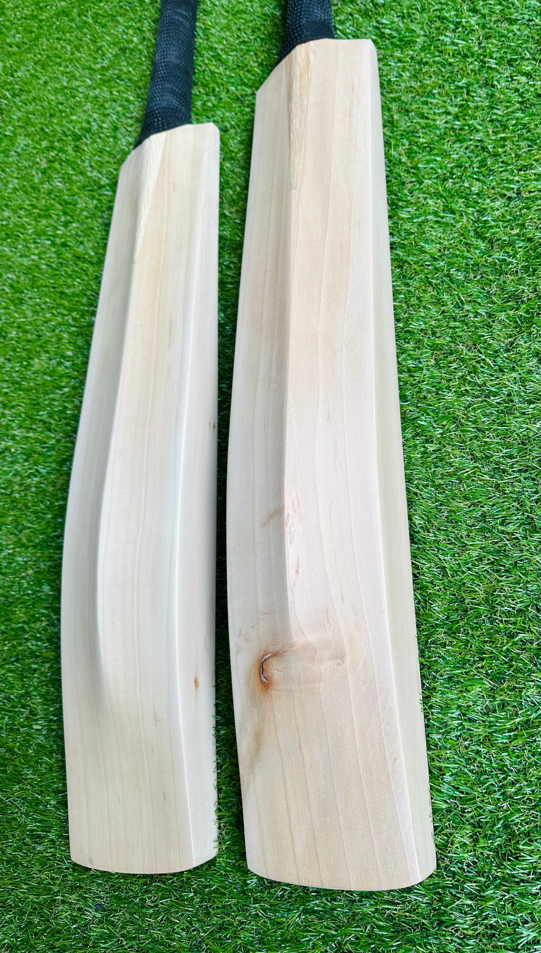 Plain Grade 1 Cricket Bat | Harrow Size | 40 mm Edges