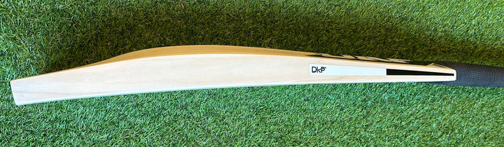 DKP VK-18 Cricket Bat | Players Grade | 40mm Edges