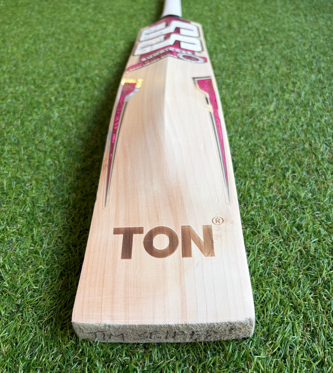 SS Players Tim Seifert Cricket Bat | Harrow Size