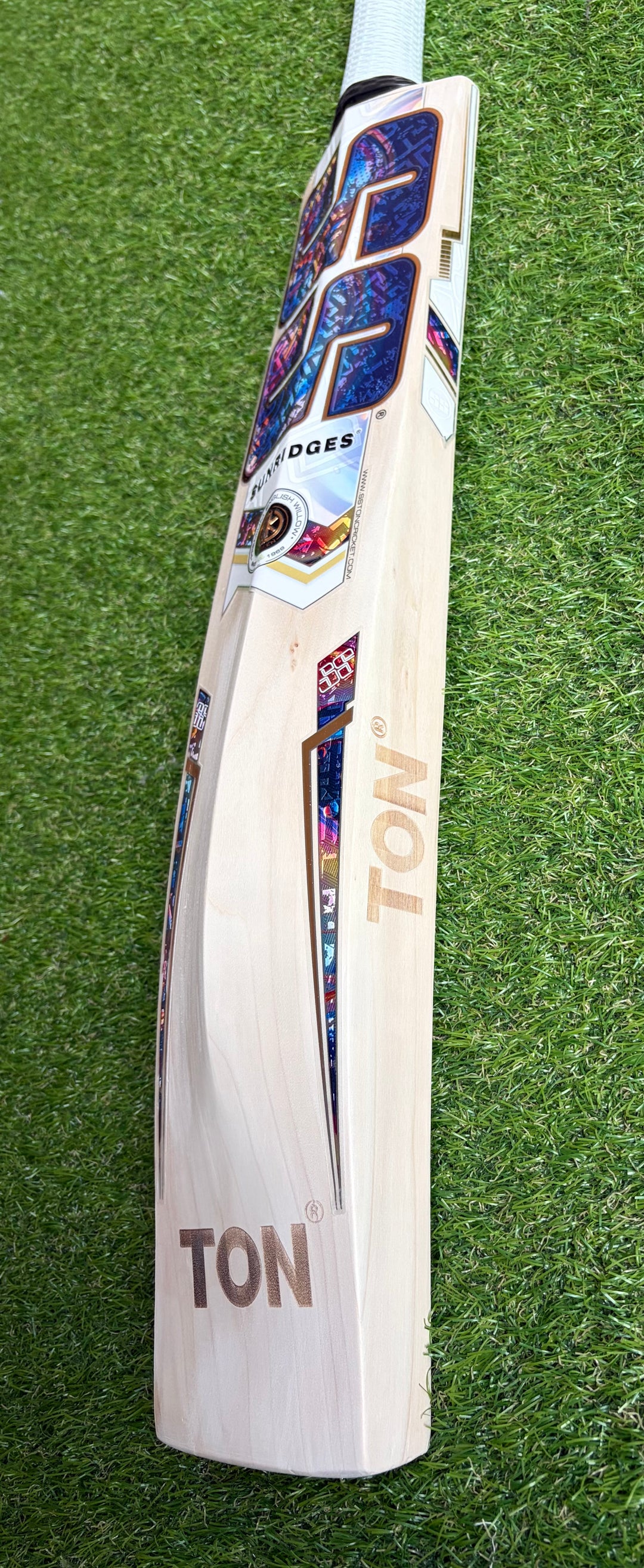SS TON Champion Cricket Bat | New Model