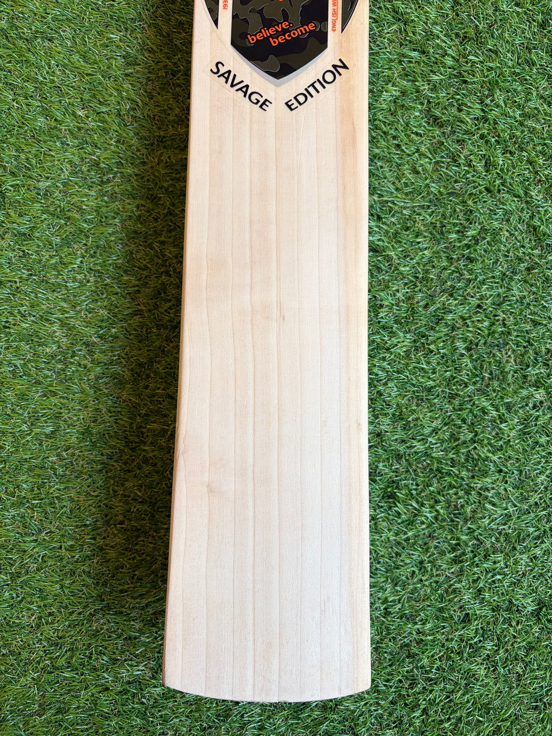 SG Savage Edition Cricket Bat Harrow