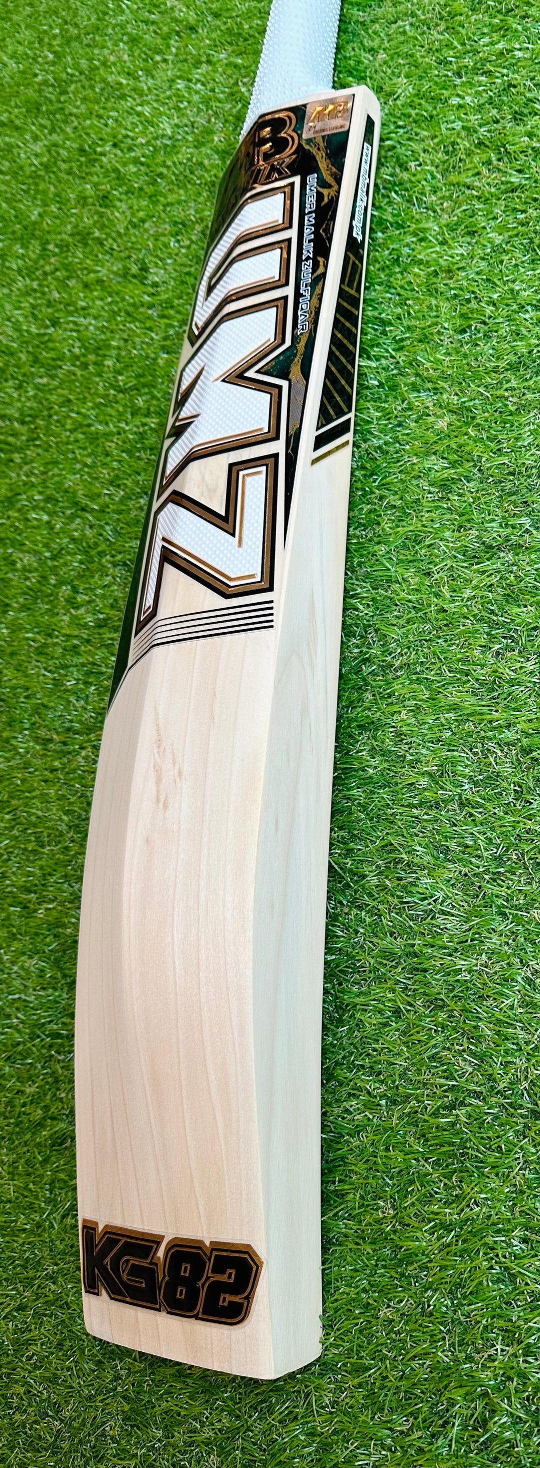 MB Malik KG 82 Pro Cricket Bat