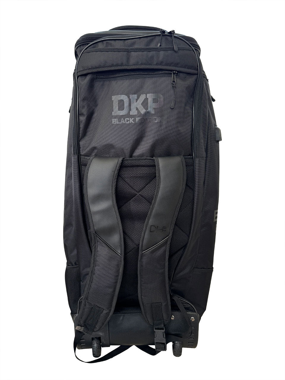 DKP Black Edition Wheelie Duffle Bag