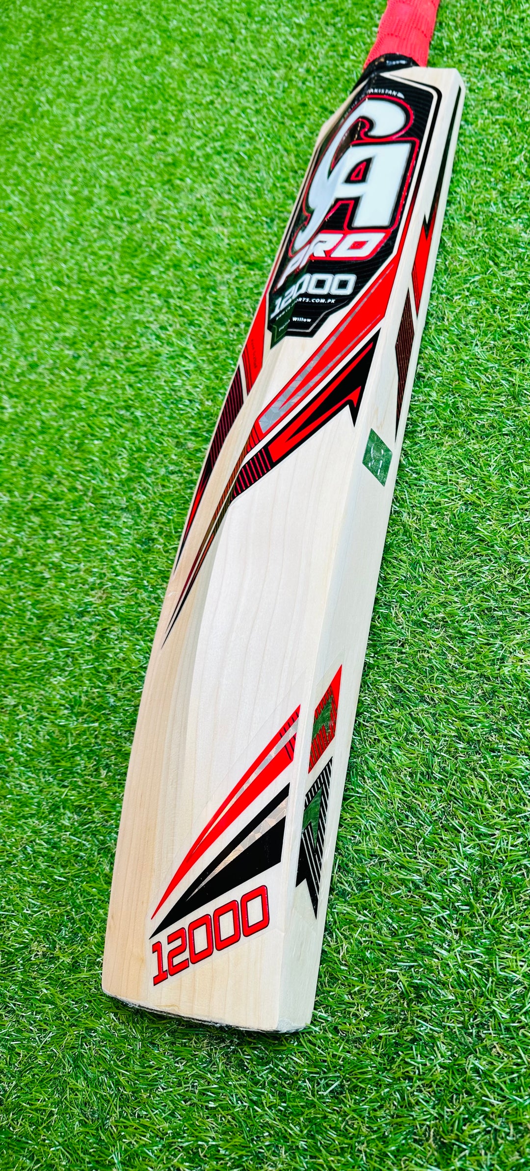 CA 12000 Pro Edition Cricket Bat