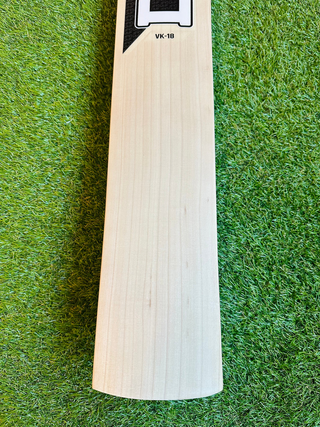 DKP VK-18 Cricket Bat | Players Grade | 40mm Edges