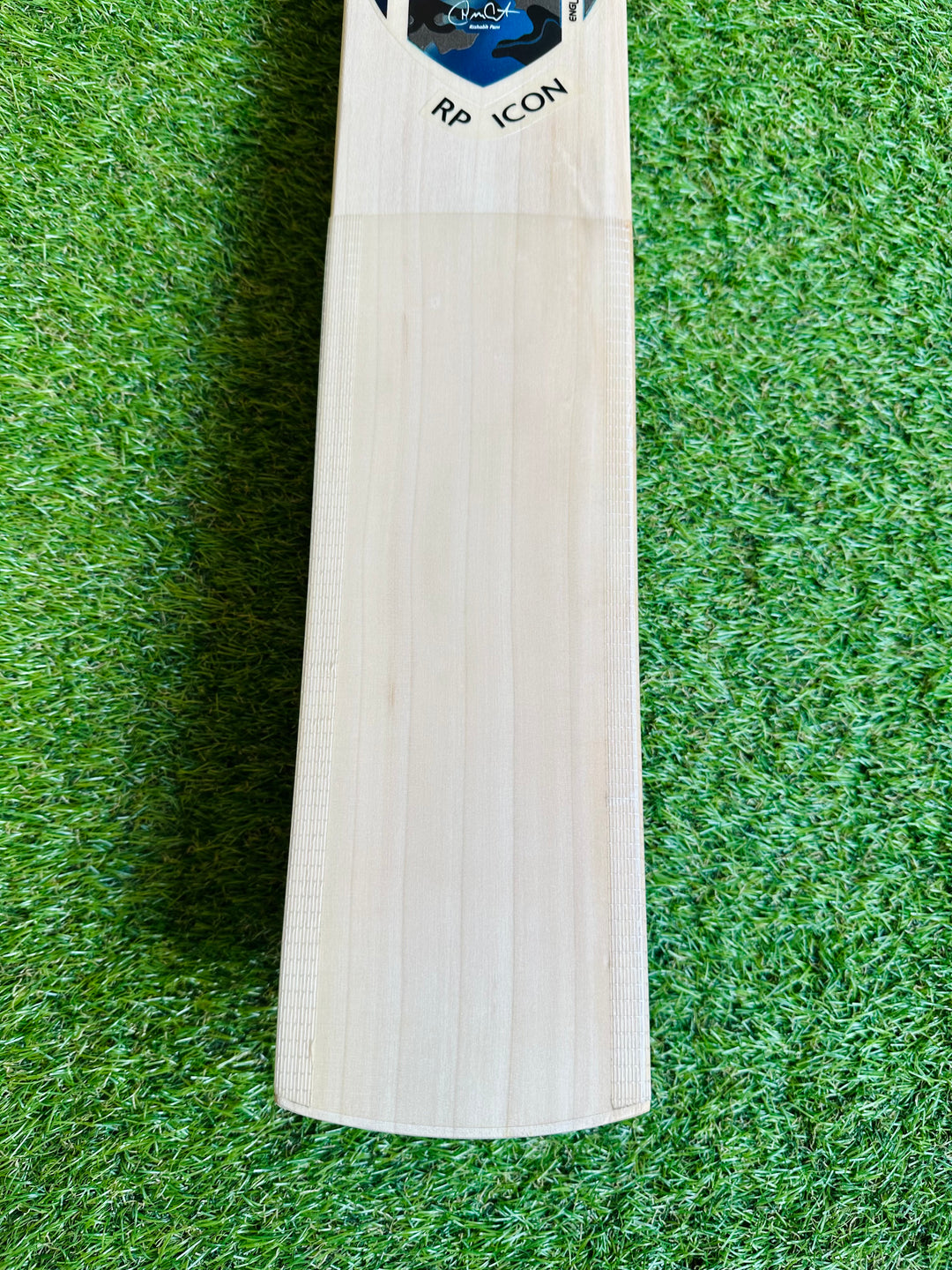 Sg Rp Icon SG RP Icon Cricket Bat | Endorsed by Rishabh Pant – DKP Cricket