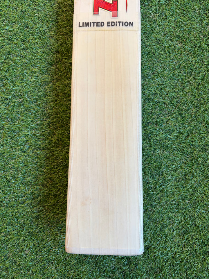 MRF Virat Kohli Limited Edition Cricket Bat | Knocked In