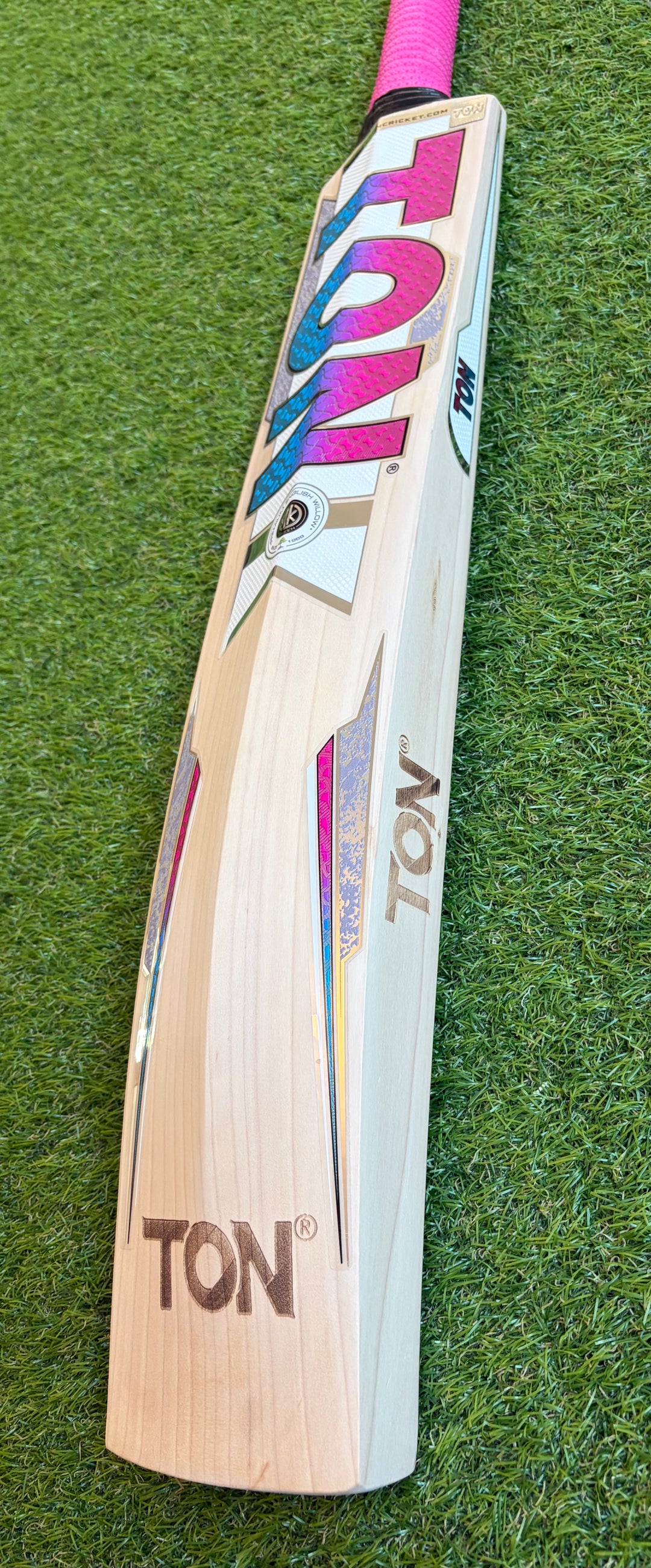 TON Slasher Cricket Bat | Full Profile