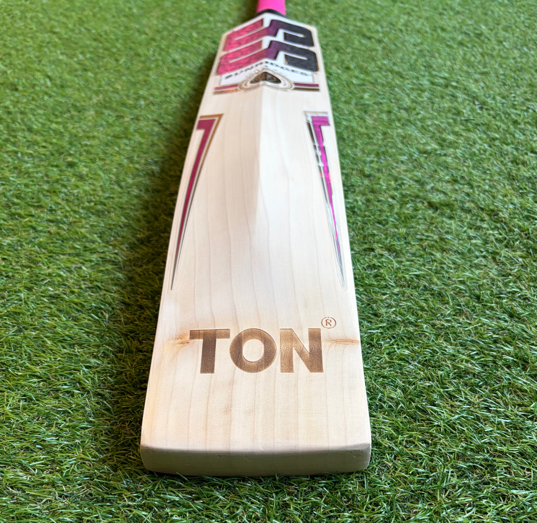 SS TON Gladiator Cricket Bat