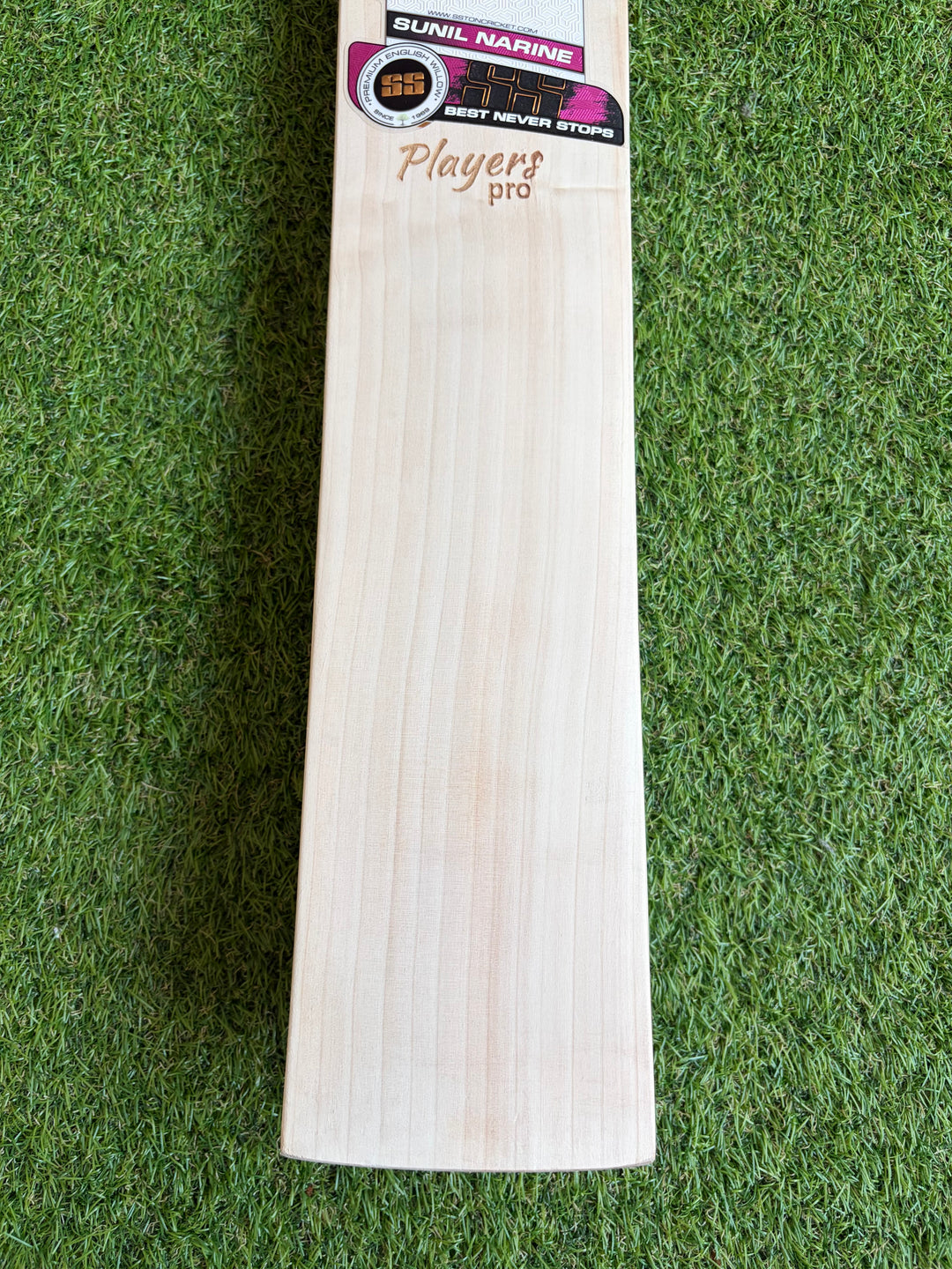 TON Players Pro Cricket Bat | Sunil Narine