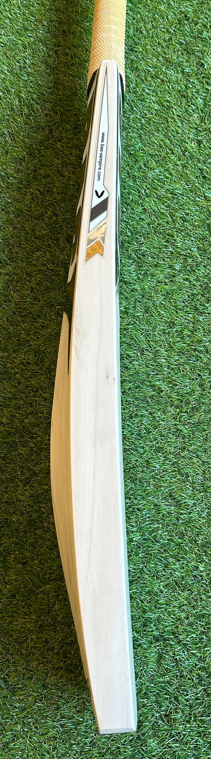 BAS Player Edition Cricket Bat