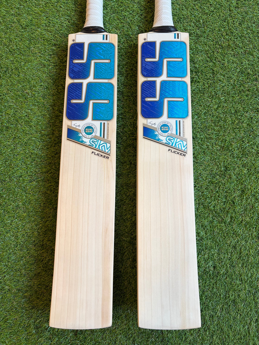 SS Sky Flicker Cricketschläger – Super Grade 2 Kaschmirweide, 1130-1180g, Mit Schlägerhülle, Made In India SS Sky Flicker Cricketschläger – Super Grade 2 Kaschmirweide, 1130-1180g, Mit Schlägerhülle, Made In India