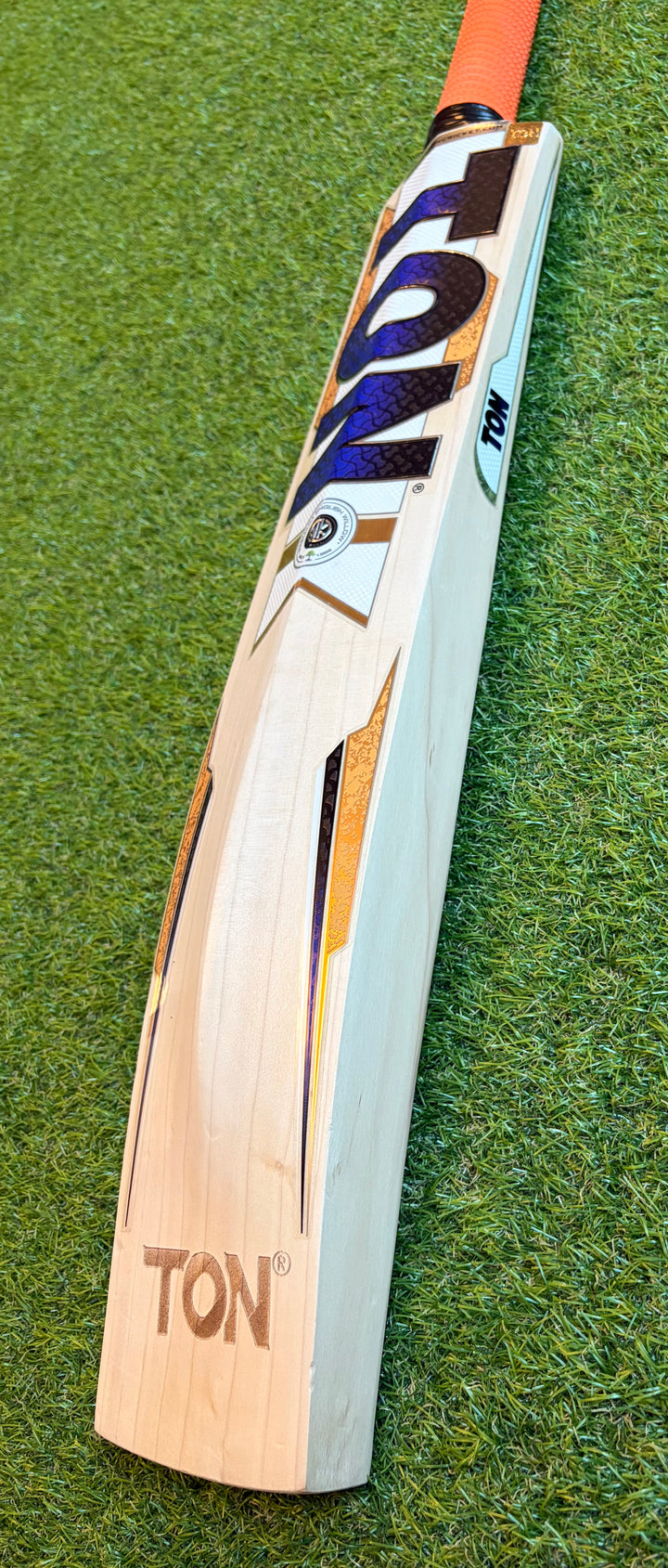 Ton Reserve Edition Cricket Bat | Size 6 