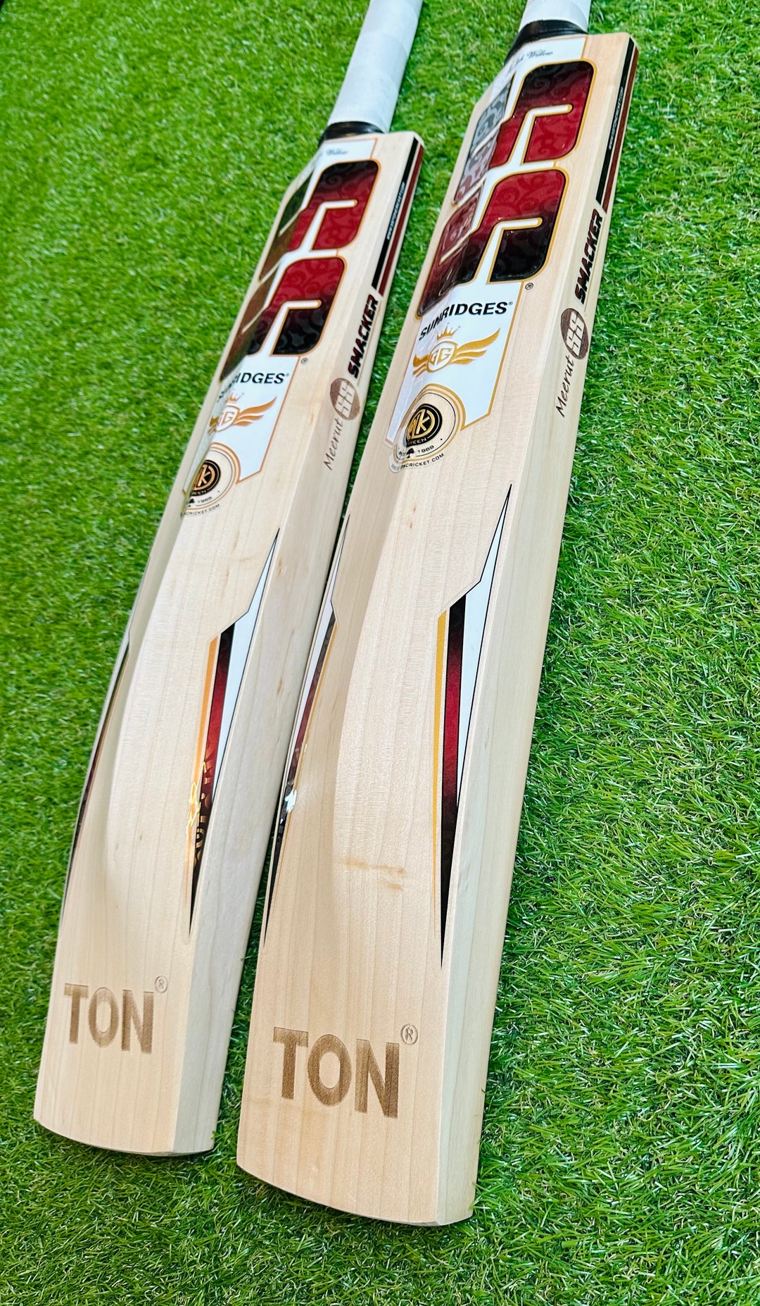 SS TON Smacker Players Cricket Bat | Size 6