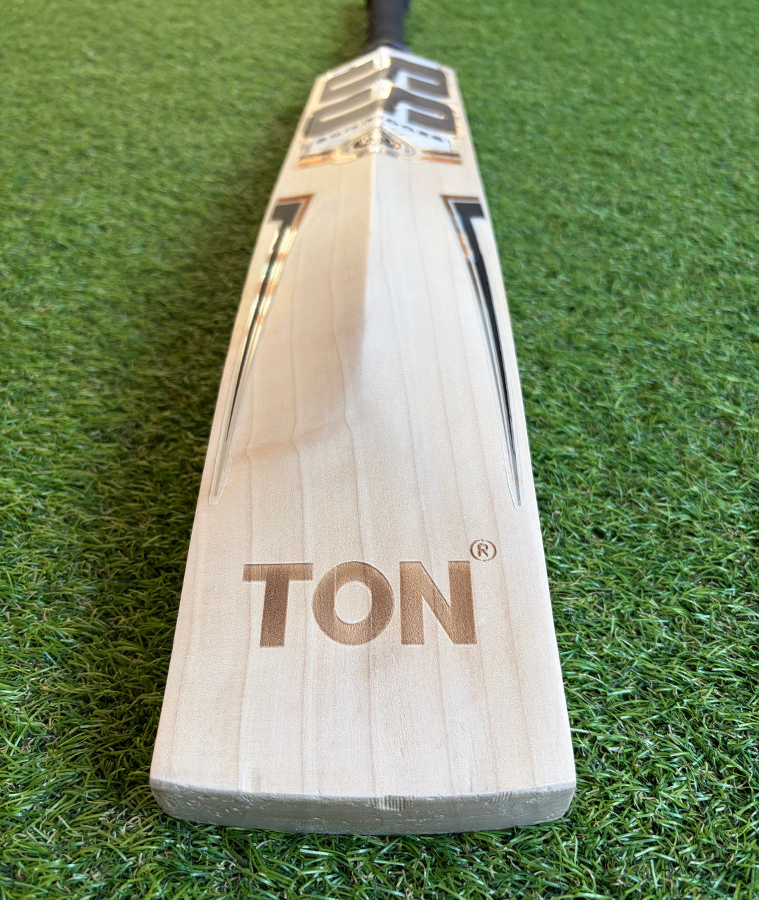 SS Ton Heritage Edition Cricket Bat | Full Profile