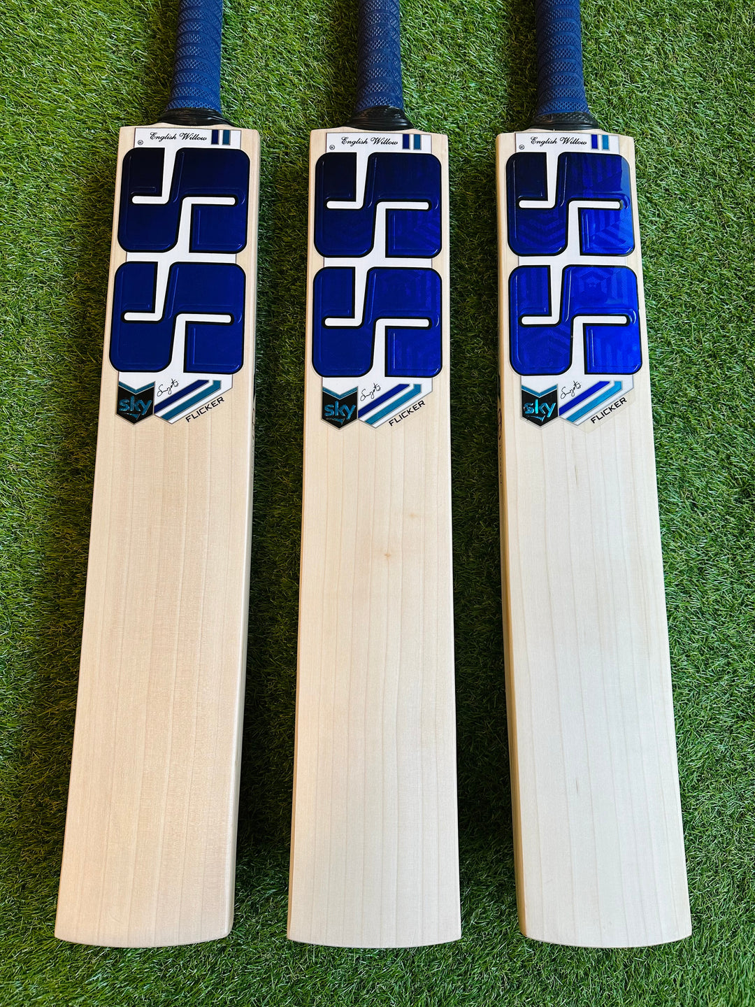 SS TON Sky Flicker Pro Cricket Bat