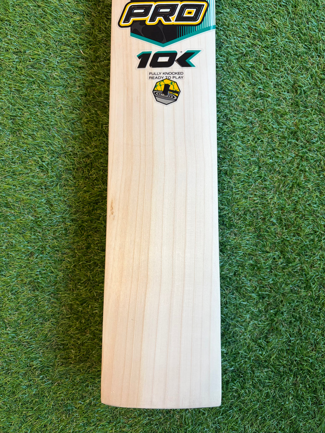 CA 10000 Plus Pro Edition Cricket Bat | New Model