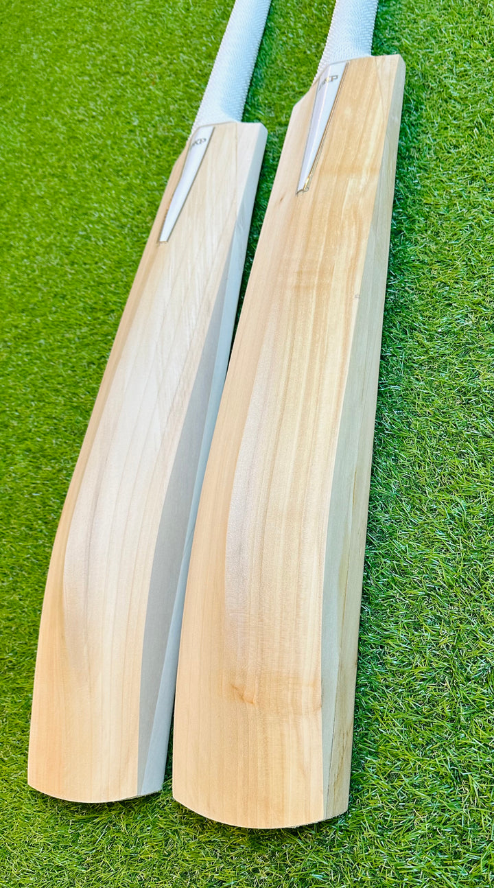 Laminate Two Piece Cricket Bat | Massive Edges | Superb Ping