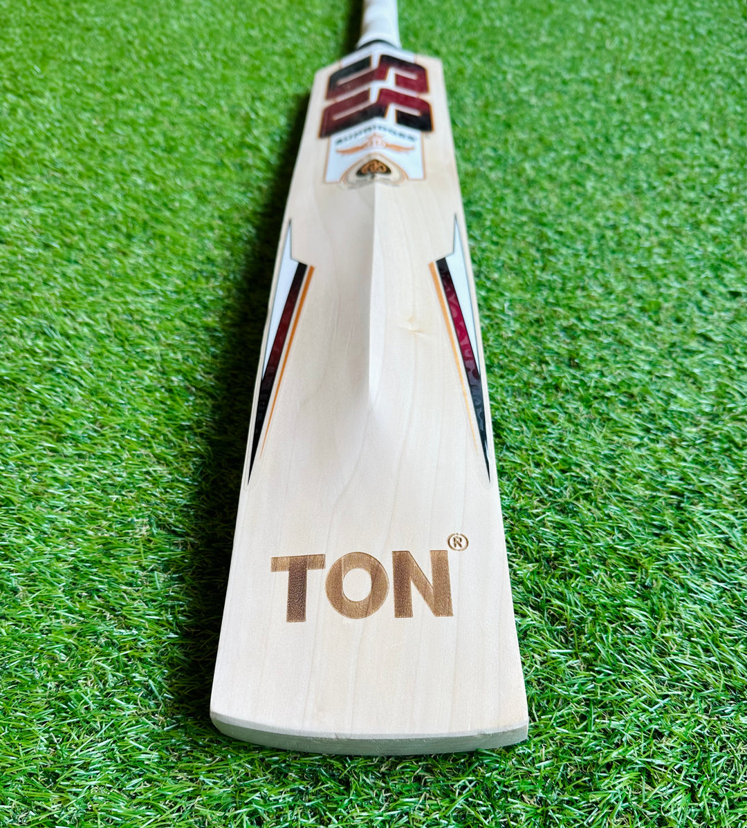 SS TON Smacker Players Cricket Bat |  Harrow Size