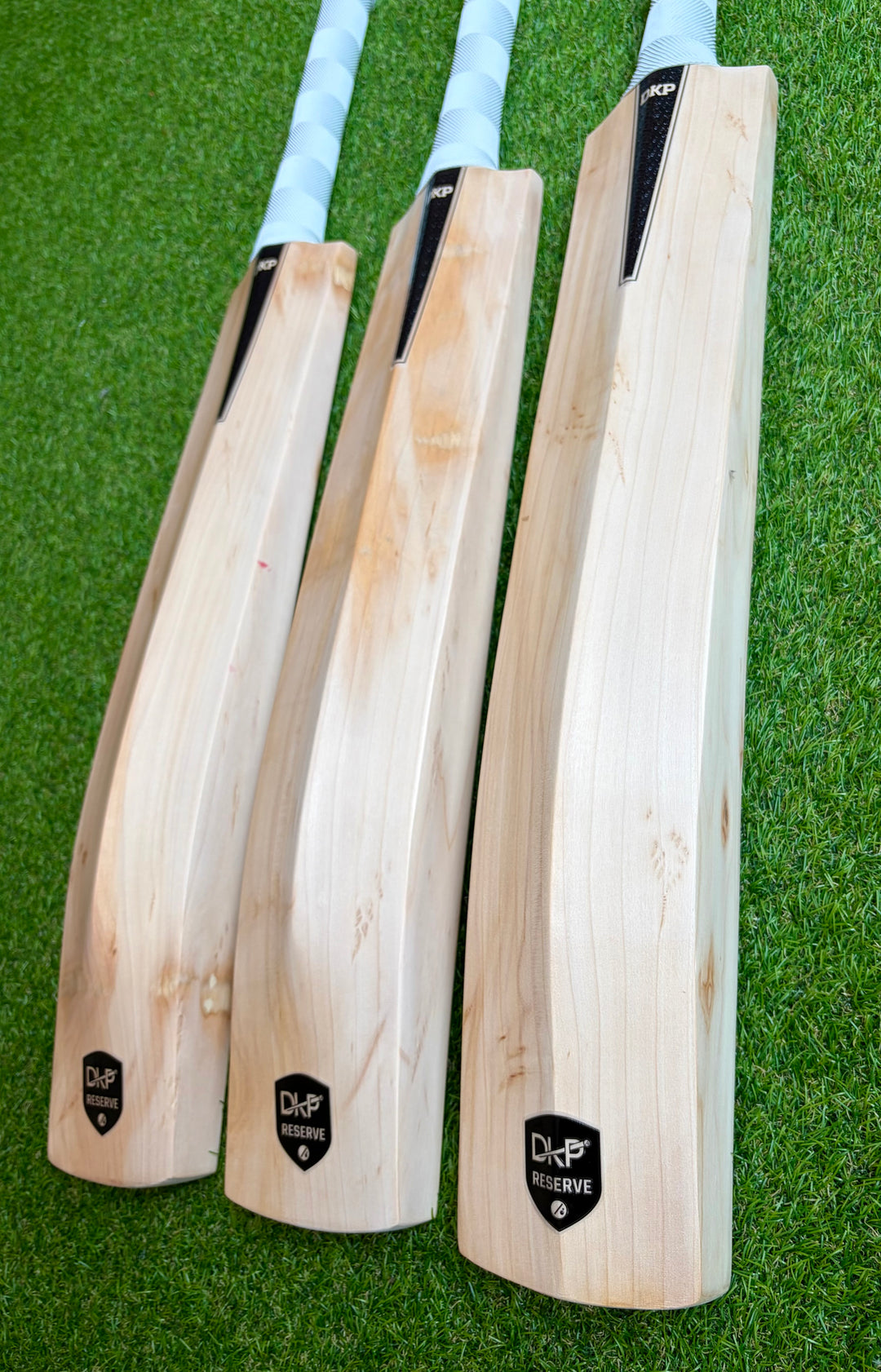 DKP Reserve Edition Butterfly Cricket Bat