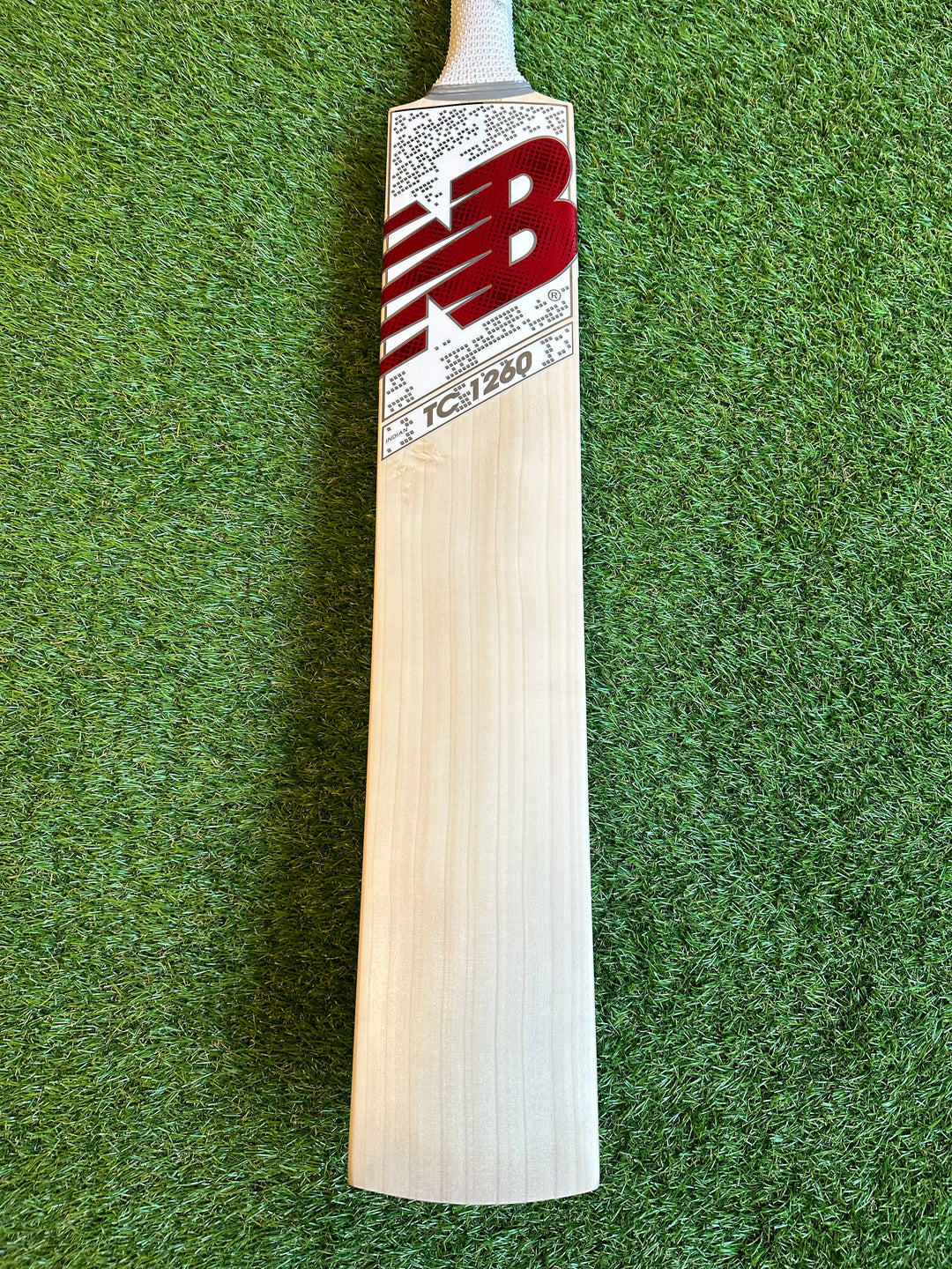 New Balance TC 1260 Cricket Bat Players Grade DKP Cricket