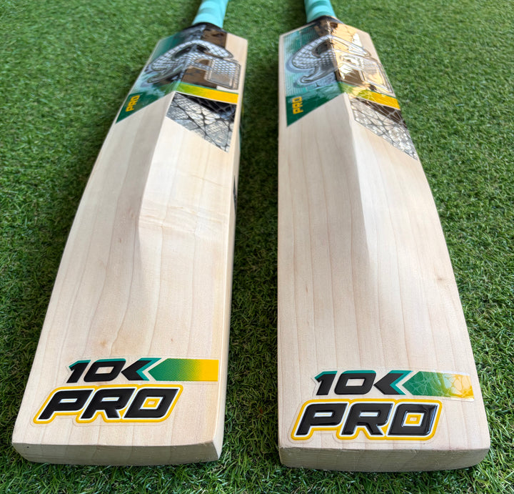 CA 10000 Plus Pro Edition Cricket Bat
