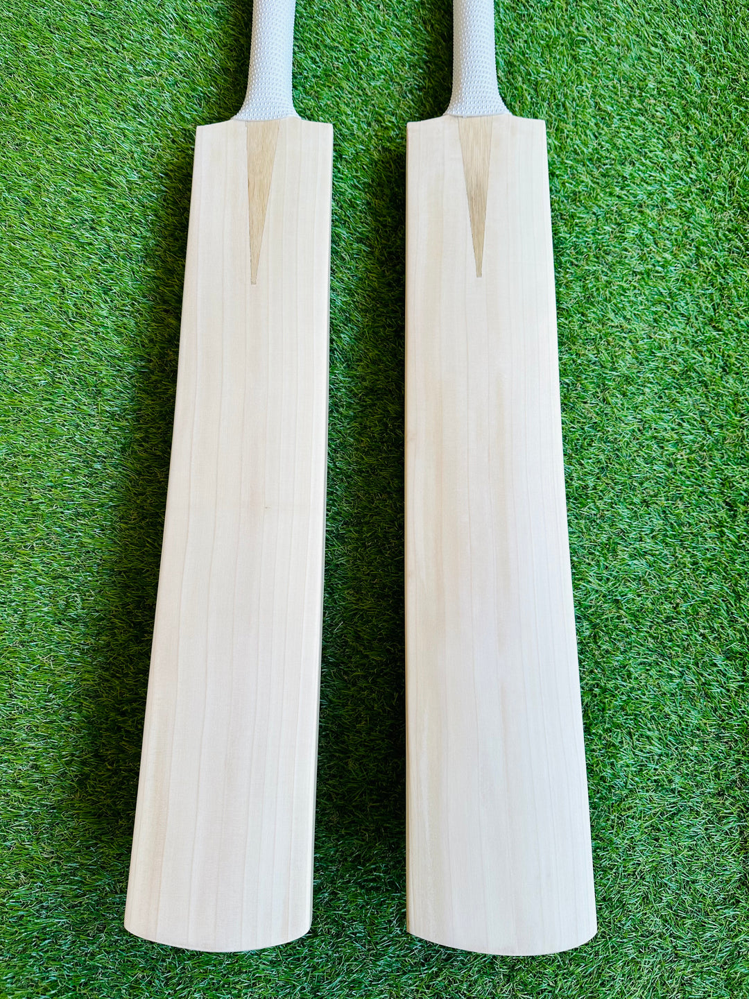 Plain Sachin Tendulkar Profile Cricket Bat |  Grade 1+