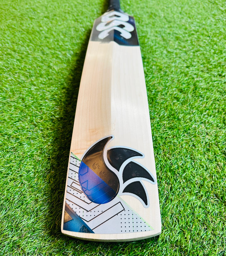 DSC Blak 450 Cricket Bat