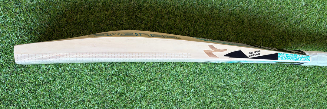 SG Players Xtreme Cricket Bat