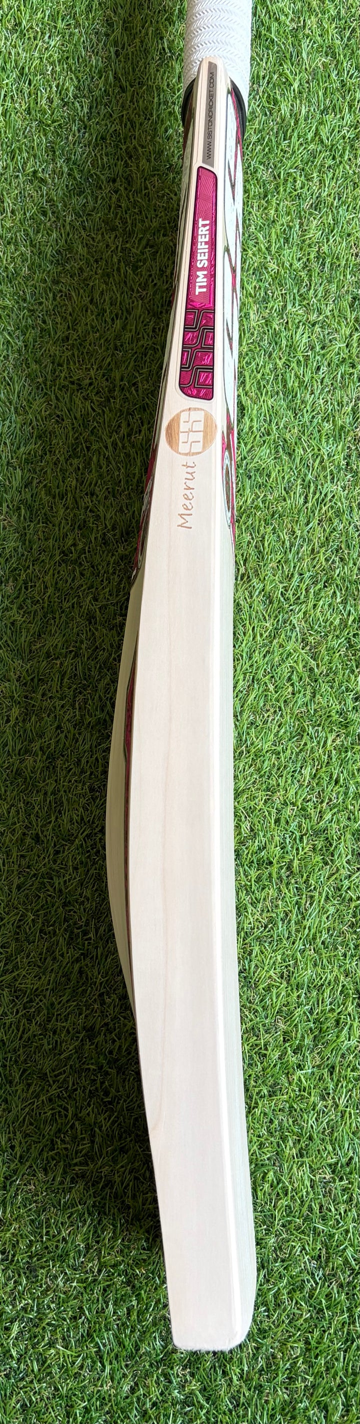 SS Players Tim Seifert Cricket Bat | Harrow Size