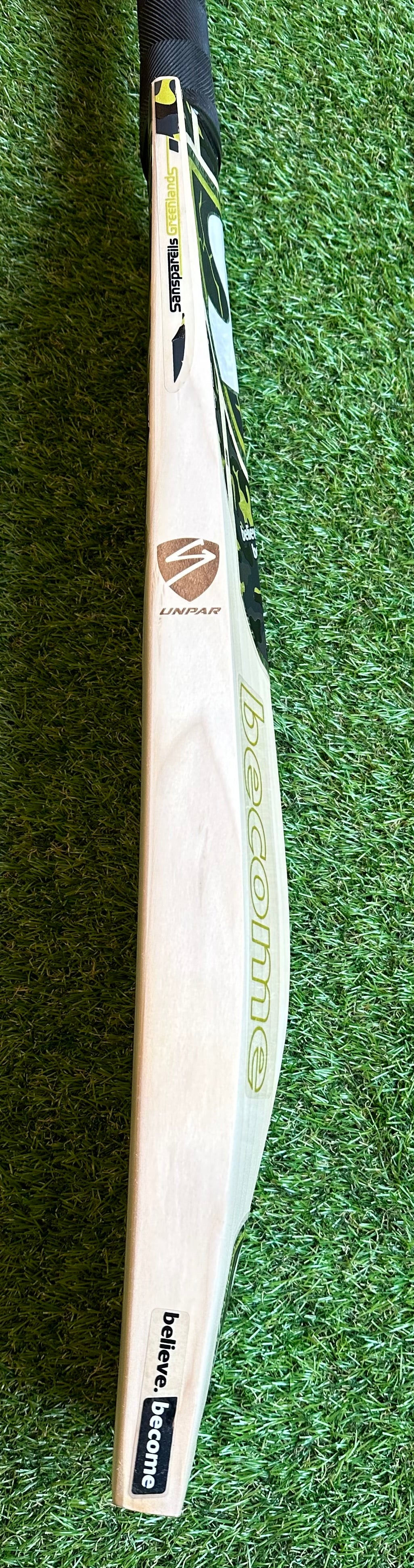 SG Liam Xtreme Cricket Bat | Size 6