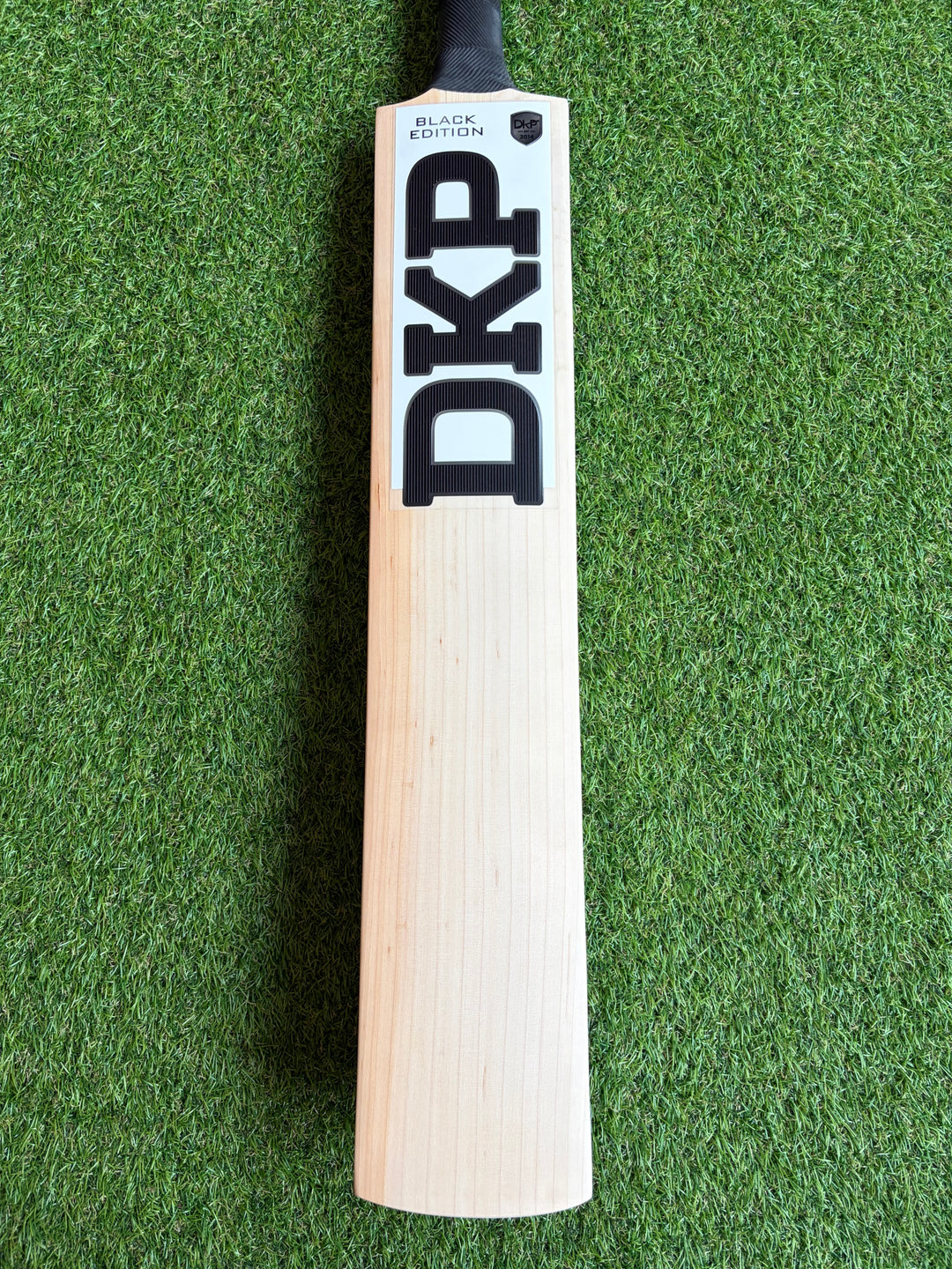 DKP Black Edition Cricket Bat | 3lb | 44mm Edges