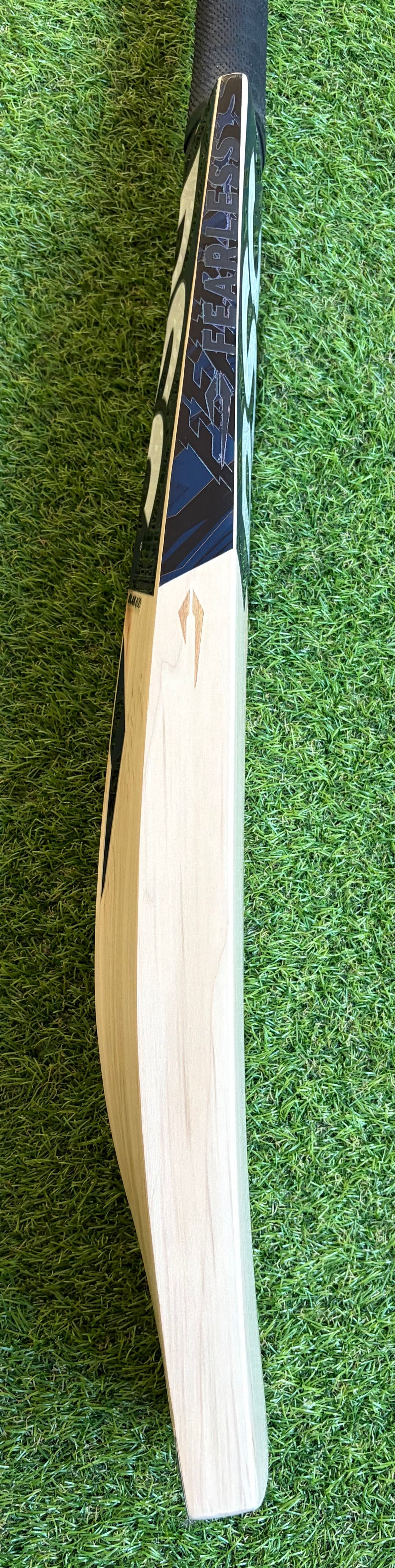 DSC Blak 400 Cricket Bat | 2lb 7oz