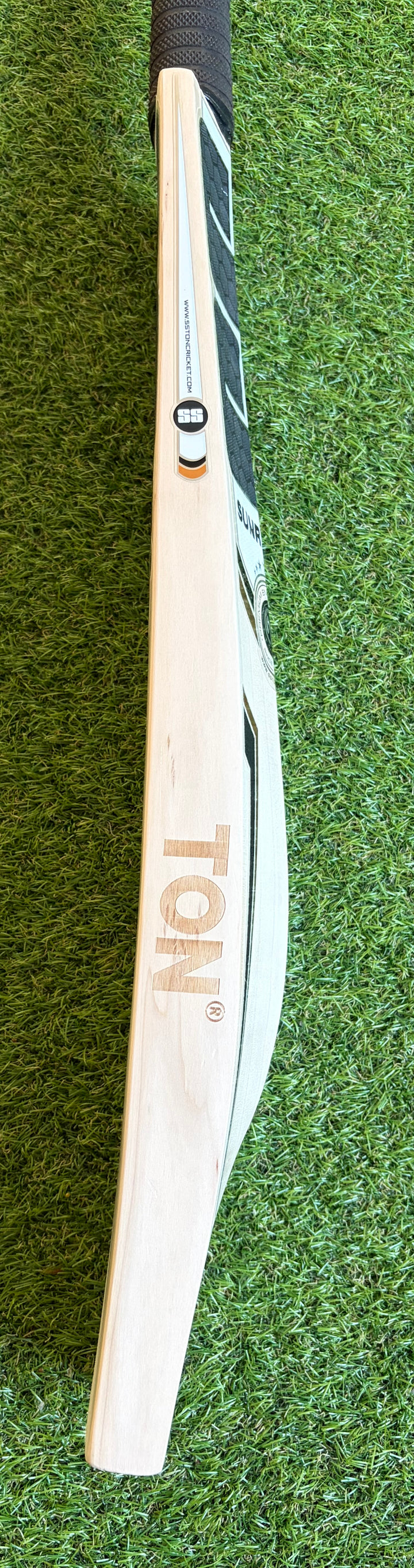 SS Ton Heritage Edition Cricket Bat | Full Profile